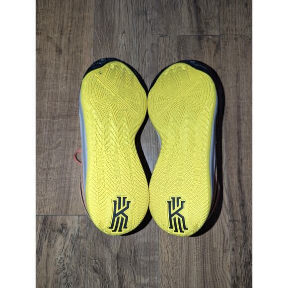 Nike Kyrie Flytrap 6‎ Orange Trance Yellow Strike Mens Size 9 DM1125-800 main image 7